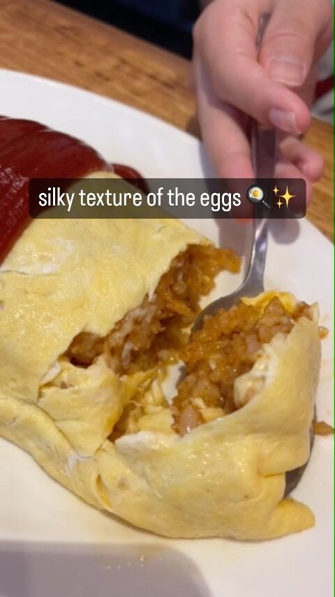 🍳🇯🇵 Currently savoring the delicious Japanese Omurice! The silky texture of the eggs and the sweet ketchup make for an exquisite combination. I managed to capture the moment when the rice and eggs danced together. Let's share the joy of eating! 🤤🍴
.
.
.
🍳🇯🇵 Currently savoring the delicious Japanese Omurice! The silky texture of the eggs and the sweet ketchup make for an exquisite combination. I managed to capture the moment when the rice and eggs danced together. Let’s share the joy of eating! 🤤🍴
.
.
Take away:
* Ritual 
 please call us before you come to pick up your food:)
.
Delivery: 
* Uber
 * Doordash 
* Hungry Panda
.
@ichibanboshiaus 
.
.
OPENING HOURS
●Sydney City
11am-9pm 7days
●Sydney Express
11am-4pm 7days
●Bondi Junction
11am-9pm except Tuesday
.
.
@ichibanboshiaus
・
#ichibanboshi
#ichibanboshisydney
#followme
#rd
#ramen
#instafood
#instagramfood
#instagramhub
#sydney
#sydneyfood
#sydneyfoodie
#sydneyeats
#foodporn
#dandanmoodles
#sanratan
#一番星
#日本食
#写真
#オーストラリア
#シドニー
#シドニーラーメン
#ラーメン
#麺スタグラム
#麺活
#ラーメンインスタグラマー
#日本食レストラン
#オムライス
#omurice